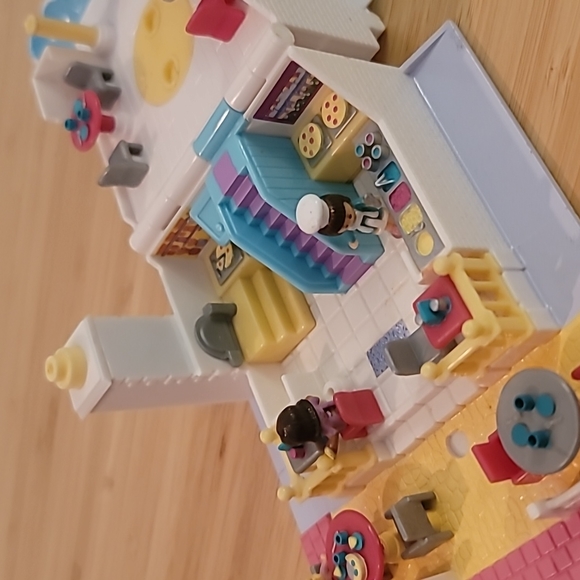 Retro Polly Pocket Light-Up Pizzeria 1993 Bluebird Toys - Picture 7 of 12